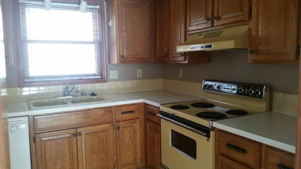 34 Abingdon Ln - Photo 5 of 10