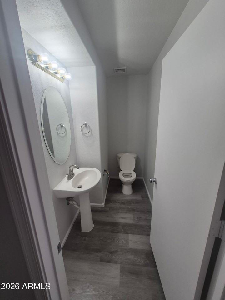 41577 W Sunland Dr - Photo 7 of 16