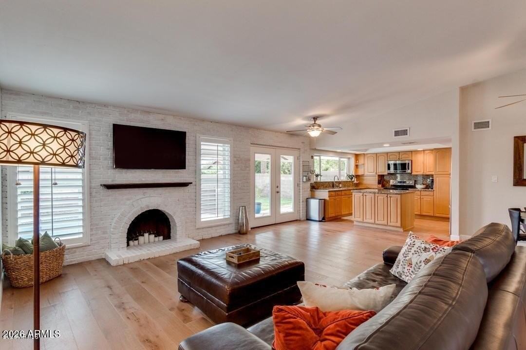 4443 E Friess Dr - Photo 3 of 8
