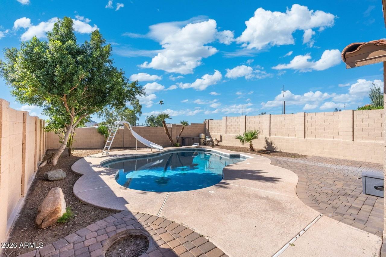 1645 E Villa Maria Dr - Photo 6 of 41