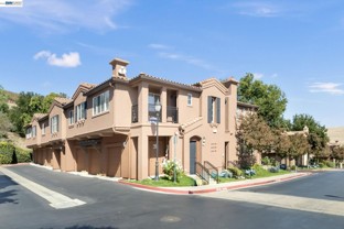 27 Meritage Cmn #205 - Photo 1 of 1