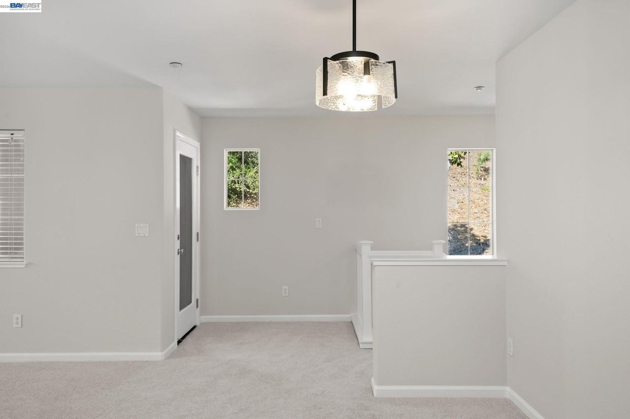27 Meritage Cmn #205 - Photo 7 of 25