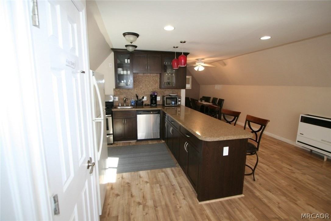 118 W Sherwood Blvd - Photo 5 of 21