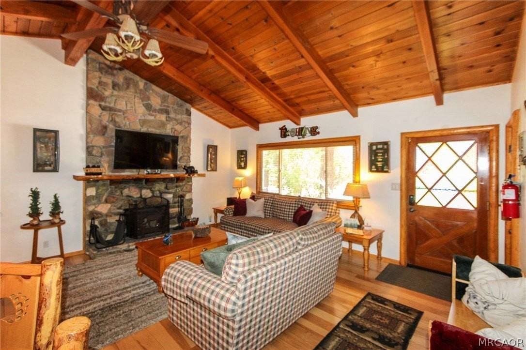 808 W Rainbow Blvd - Photo 3 of 34