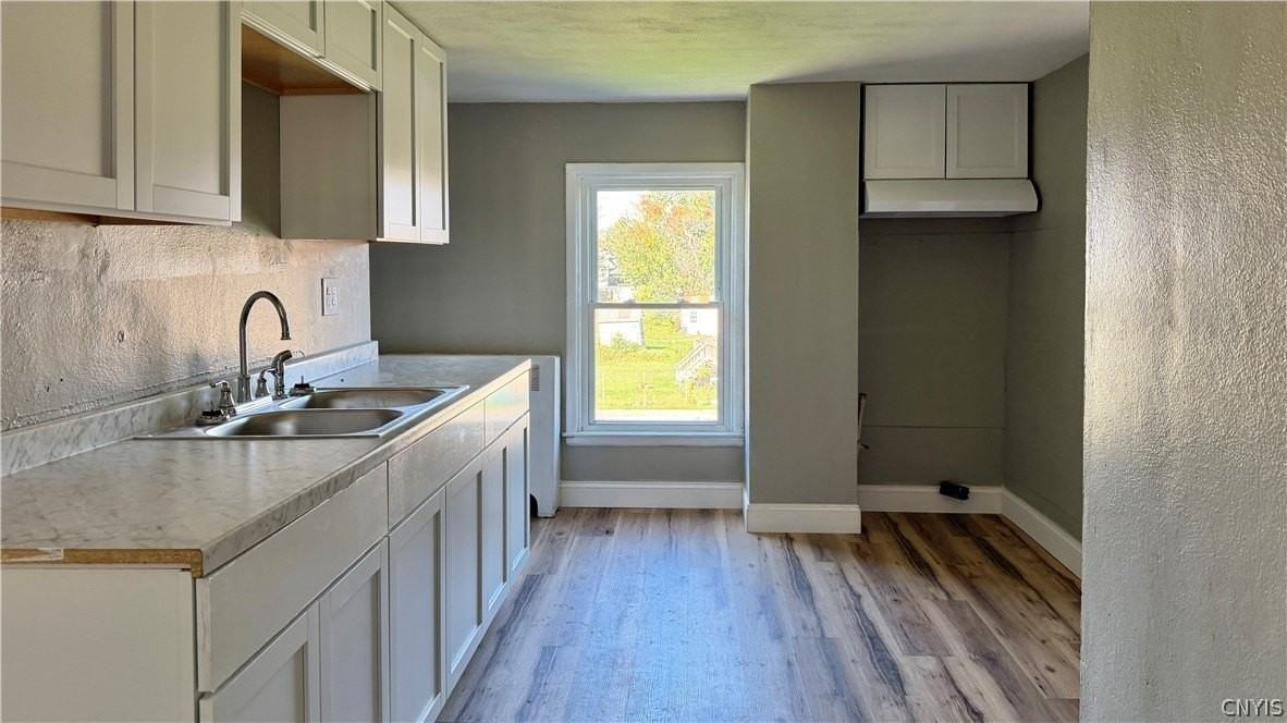 306 S George St #2 - Photo 2 of 7