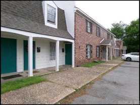 101 Ellis Dr Apt L #Apt L - Photo 1 of 1
