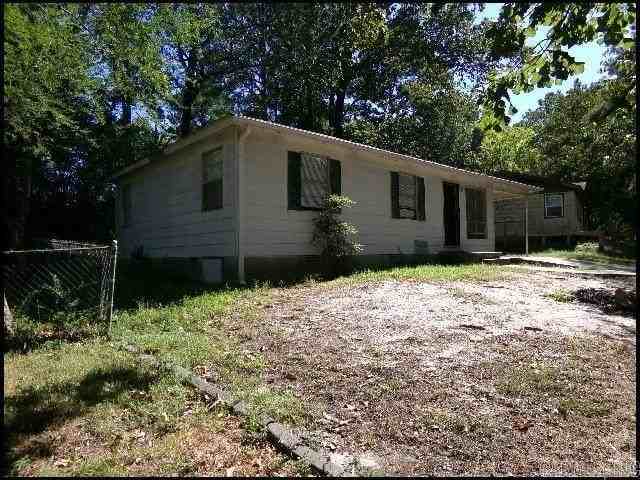 19 Portsmouth Dr - Photo 2 of 17