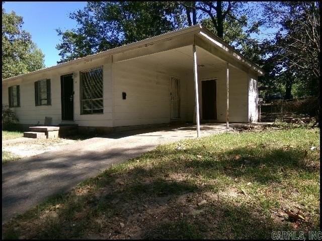 19 Portsmouth Dr - Photo 3 of 17