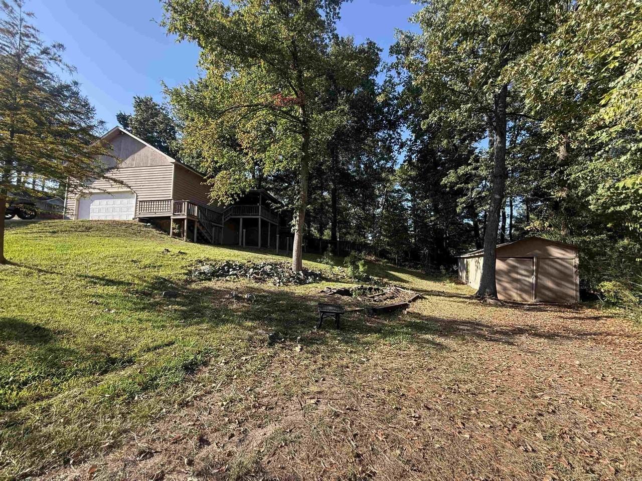 1918 Doris Dr - Photo 2 of 23