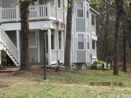 featured image of 3004 Summerhill Pl