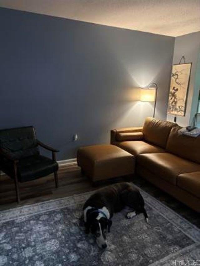 3004 Summerhill Pl - Photo 5 of 7