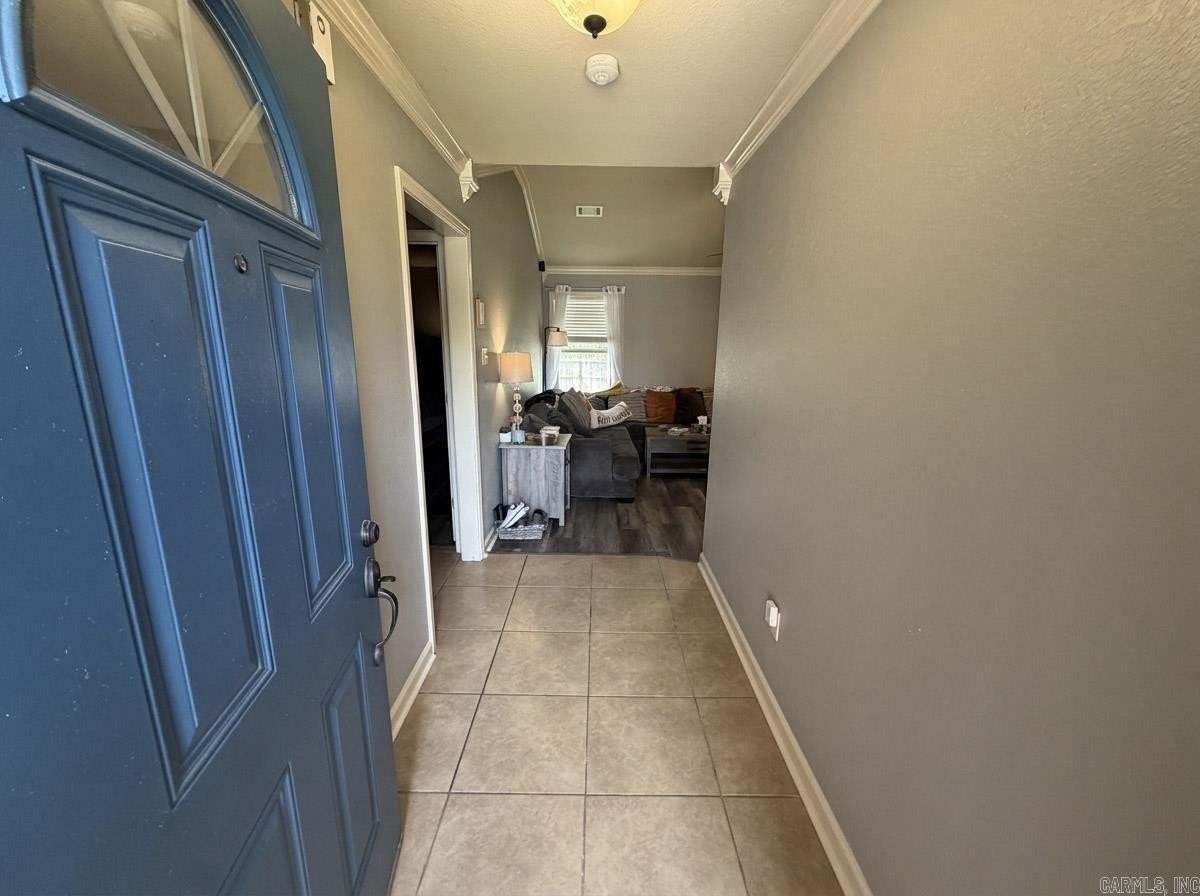 15 Castleton Dr - Photo 4 of 29