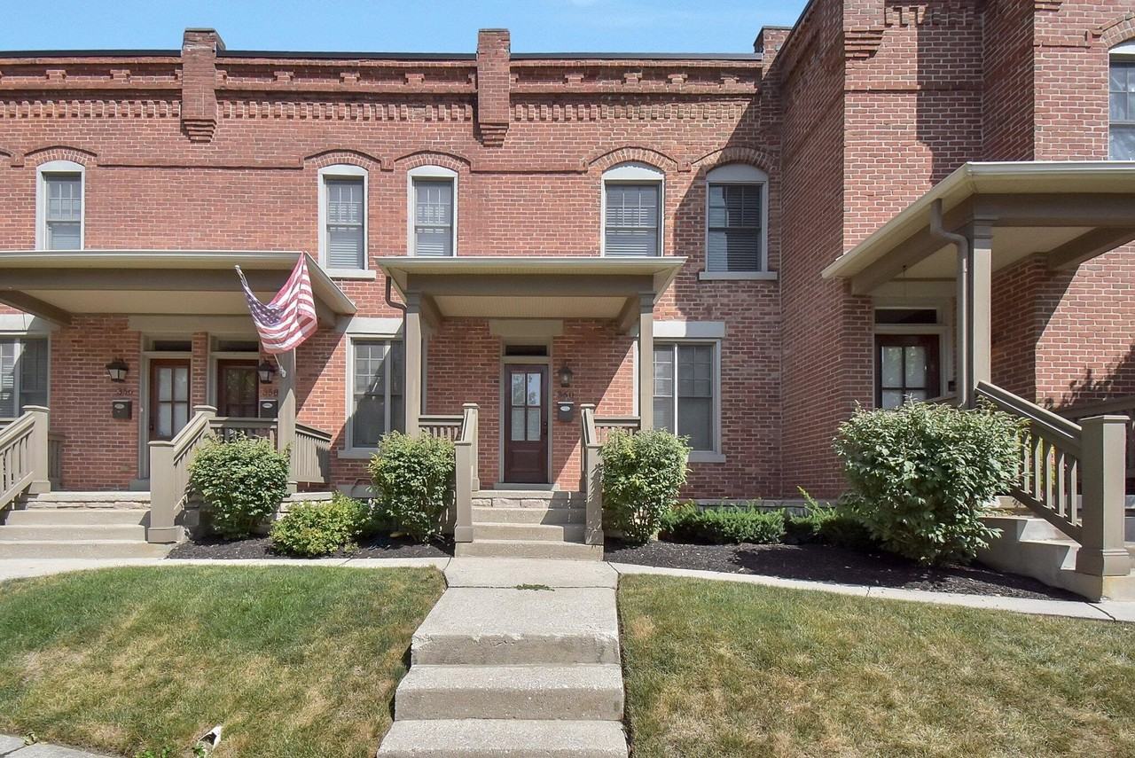 360 Forest St - Photo 2 of 25