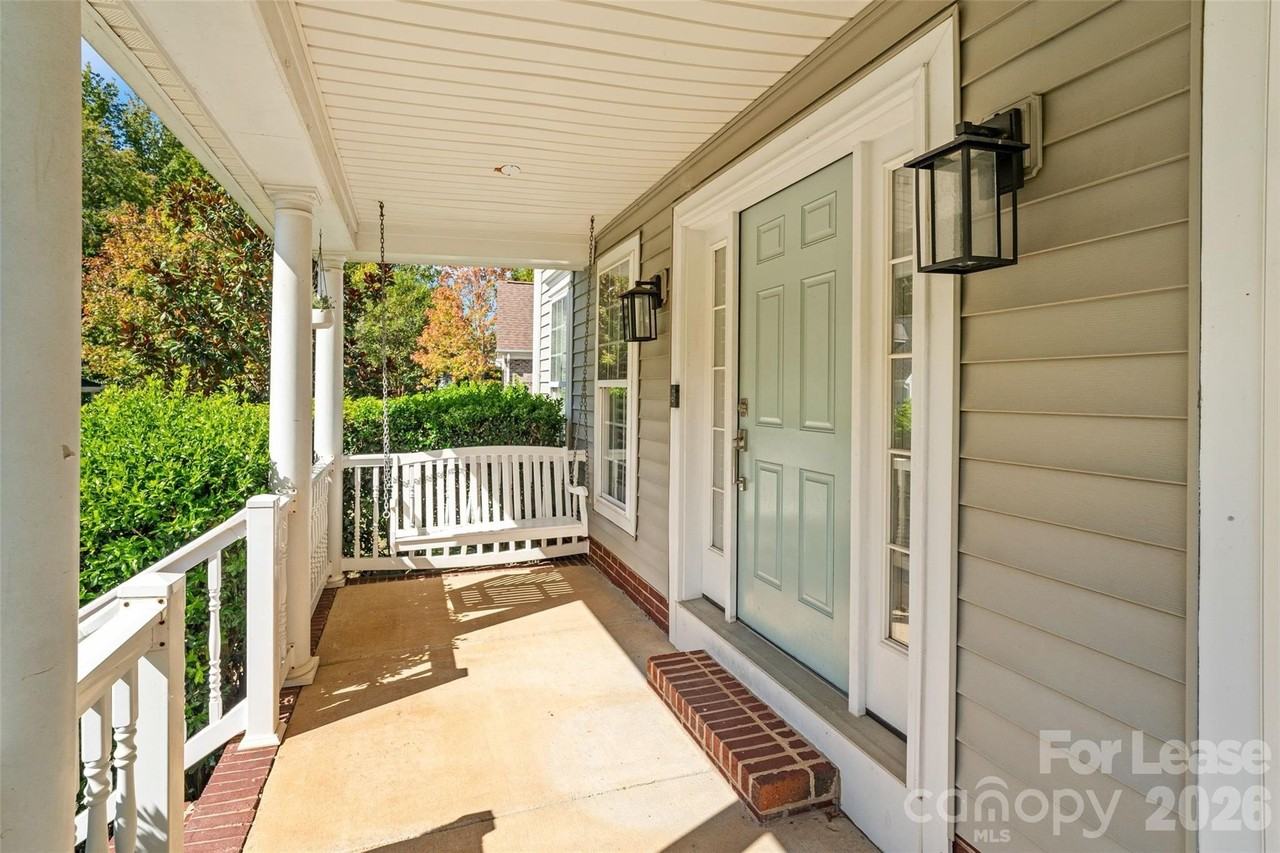 11930 Royal Castle Ct - Photo 3 of 44