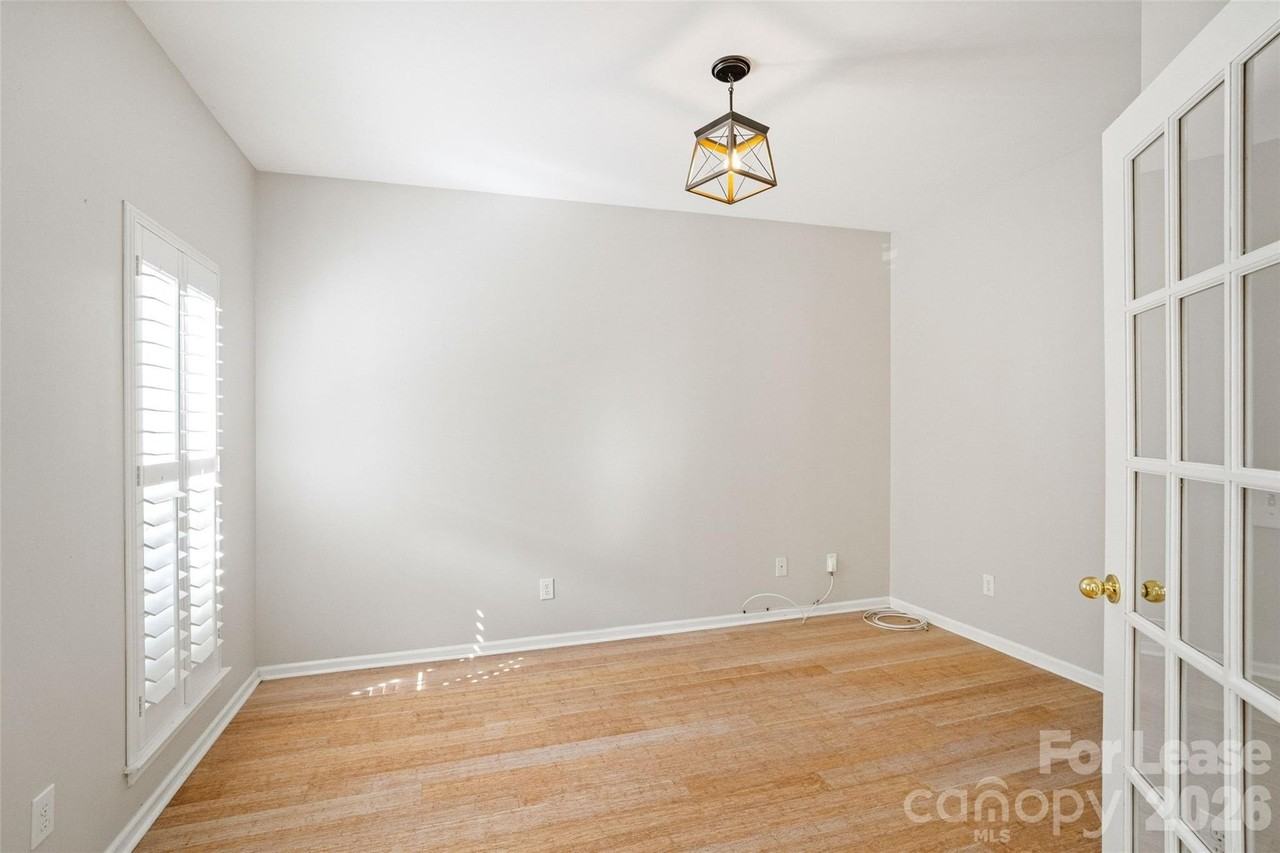 11930 Royal Castle Ct - Photo 6 of 44