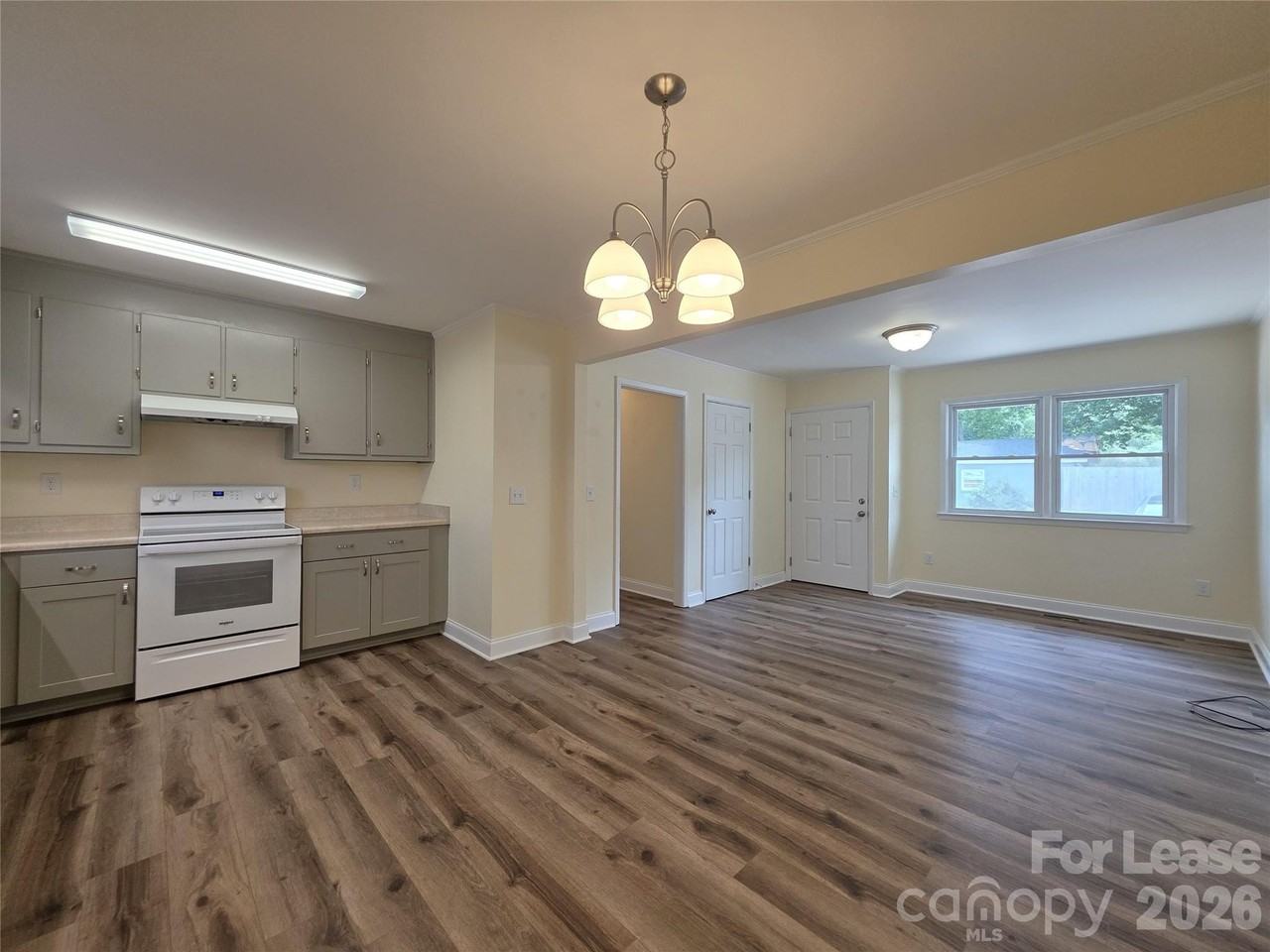 304 Crescent St #3 - Photo 6 of 16