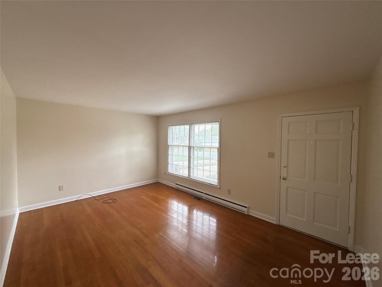 1024 Mt Kisco Dr - Photo 2 of 20