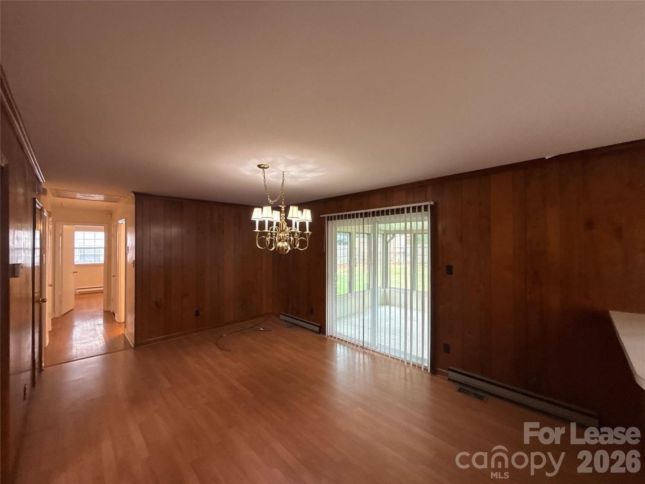 1024 Mt Kisco Dr - Photo 4 of 20