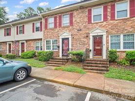 6436 Old Pineville Rd #C - Photo 1 of 1