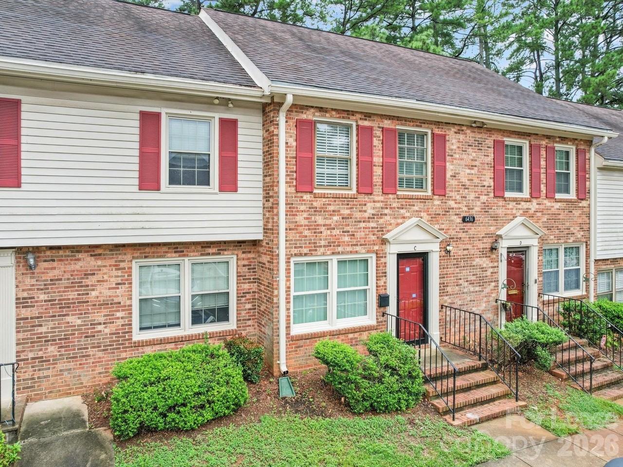 6436 Old Pineville Rd #C - Photo 4 of 32