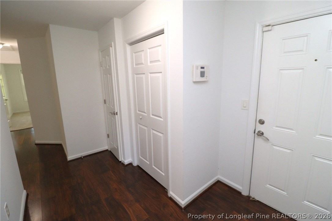 321 Renshaw Ct - Photo 2 of 30