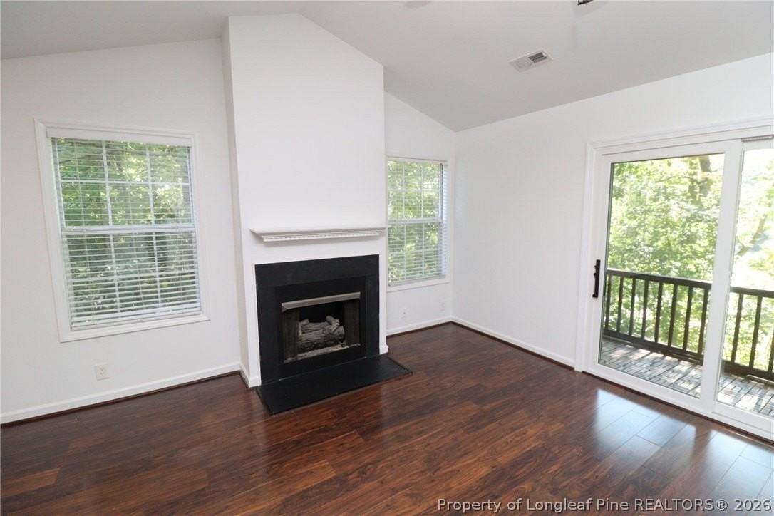 321 Renshaw Ct - Photo 5 of 30