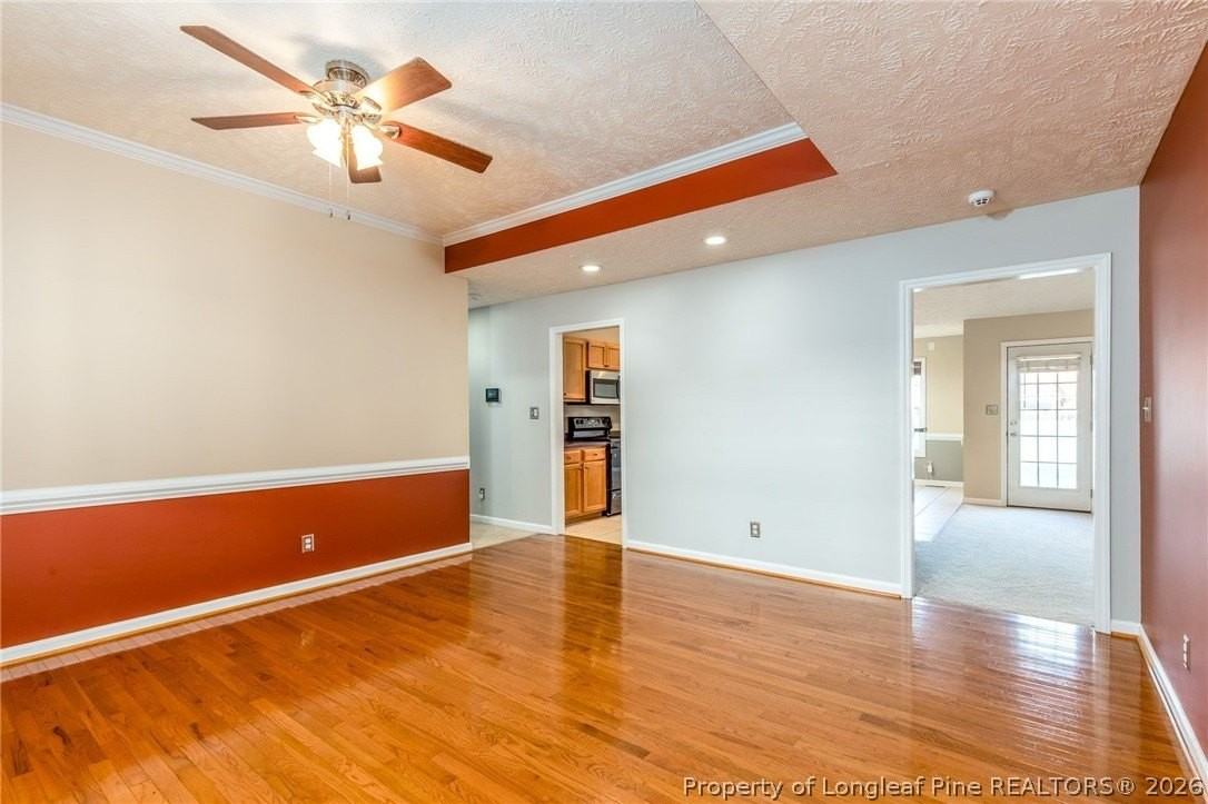 1023 Canter Ln - Photo 5 of 28