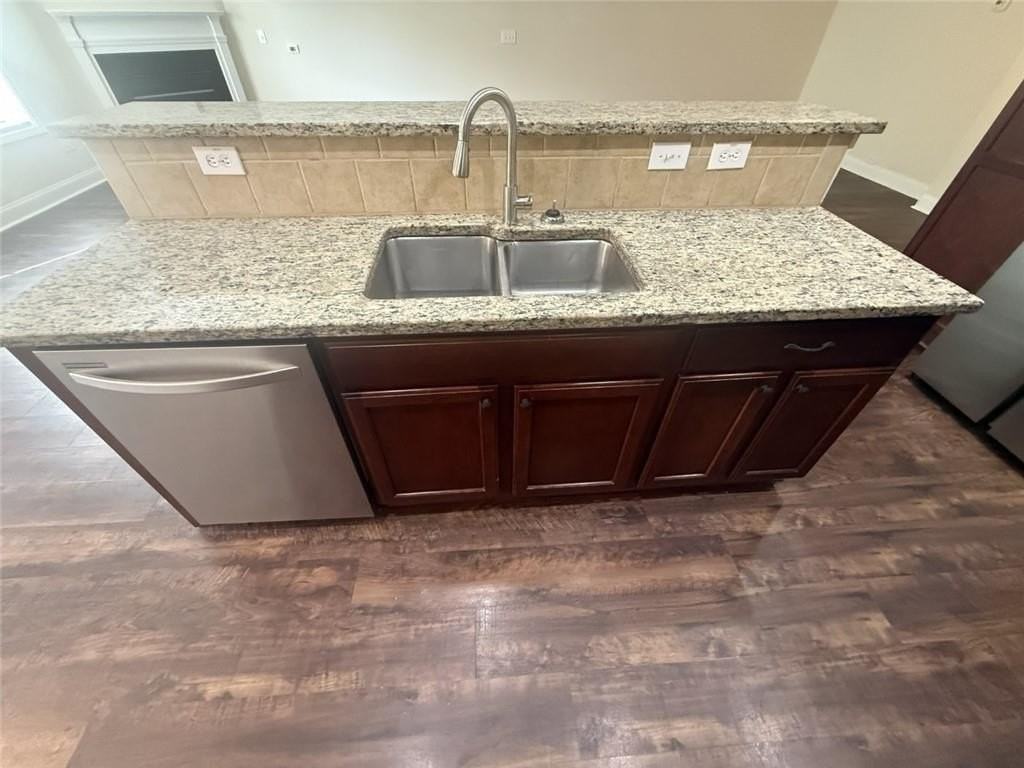 13276 Warrensville Cv - Photo 6 of 42