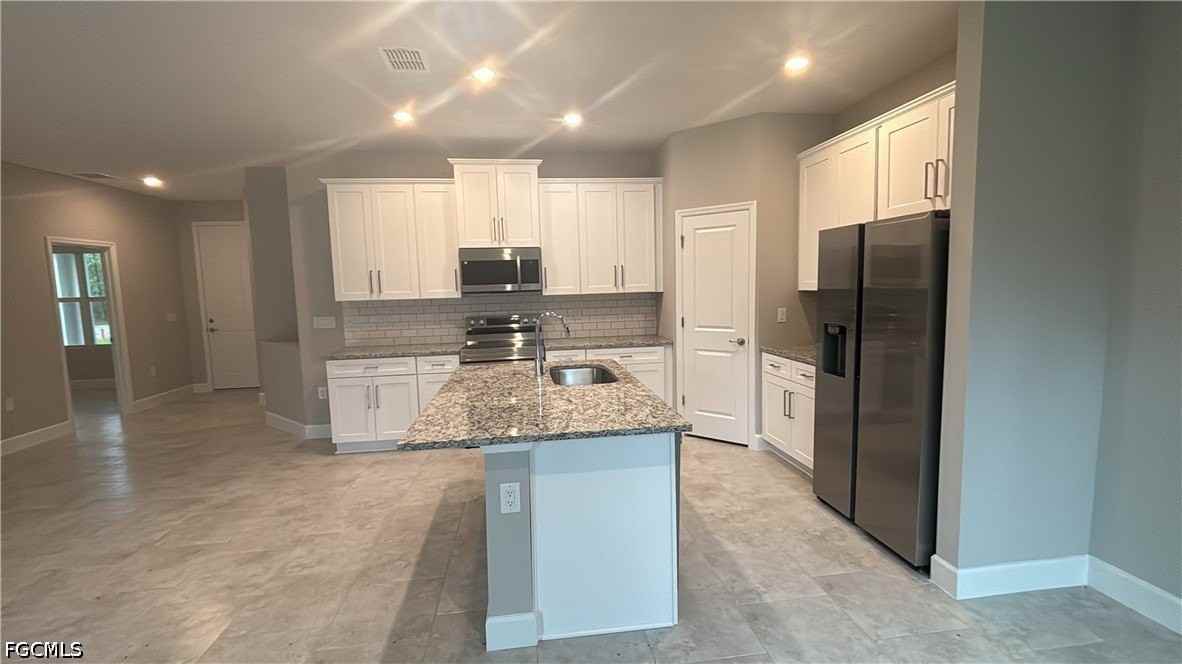279 Woodburn Dr - Photo 5 of 18