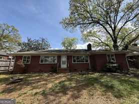 114 Lookout Cir Sw - Photo 1 of 1
