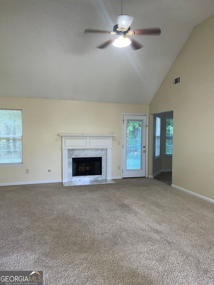 206 Goldleaf Dr - Photo 3 of 15