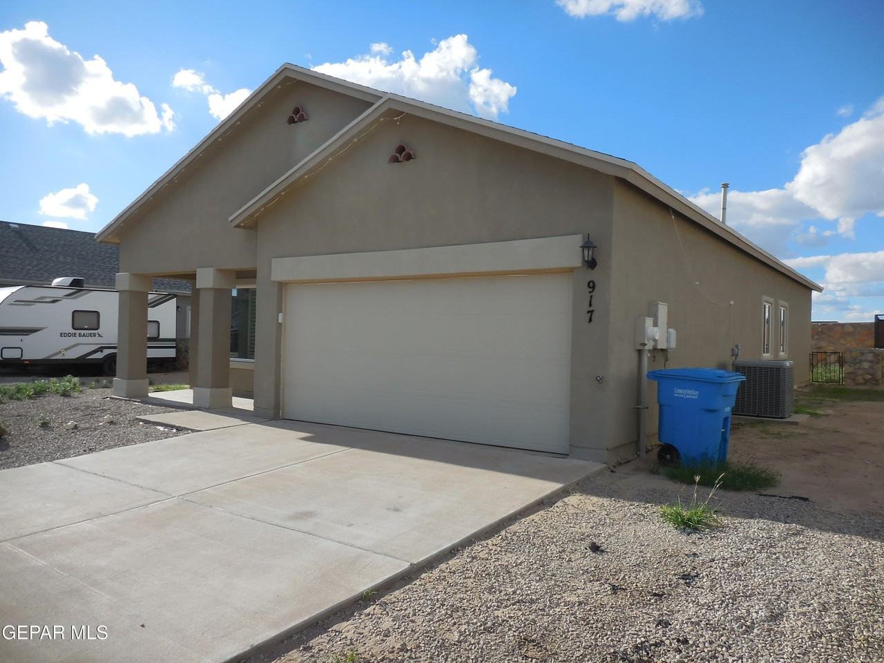 917 Jimson Weed Dr - Photo 2 of 36