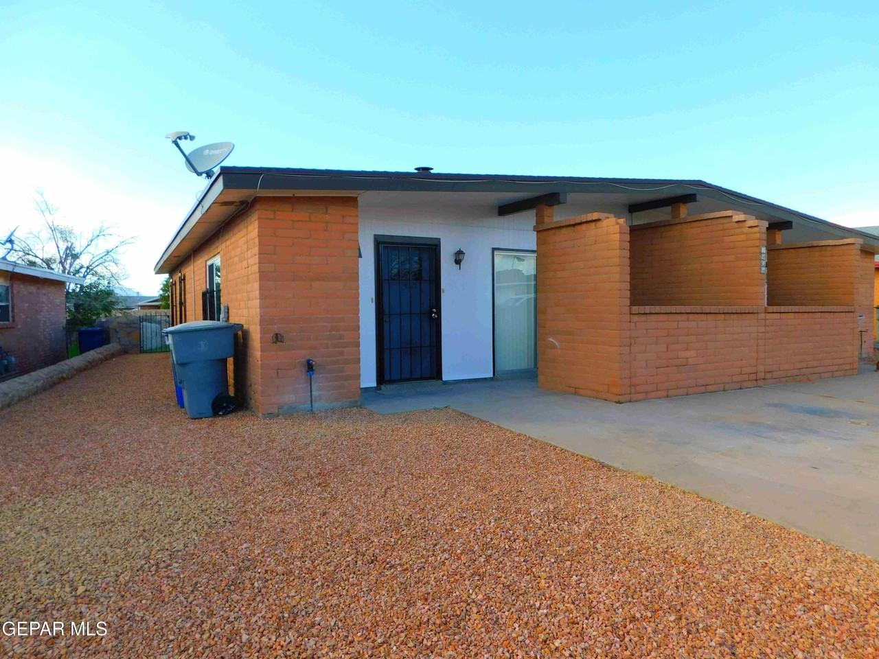 2909 Beachcomber Dr #A - Photo 3 of 29