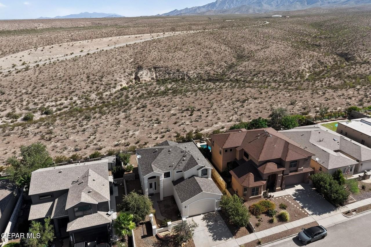 6633 Cabana Del Sol - Photo 5 of 50