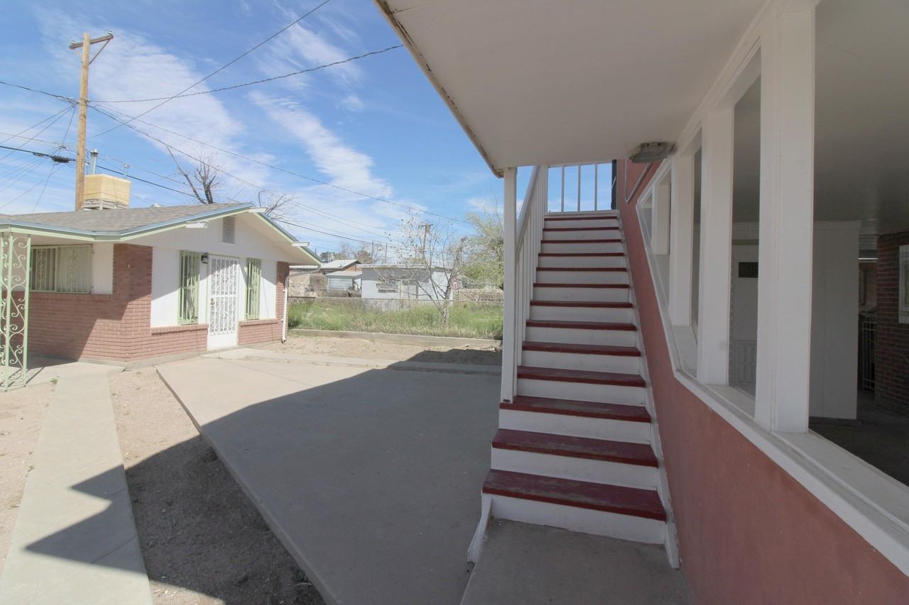 614 Marr St #UP - Photo 4 of 6
