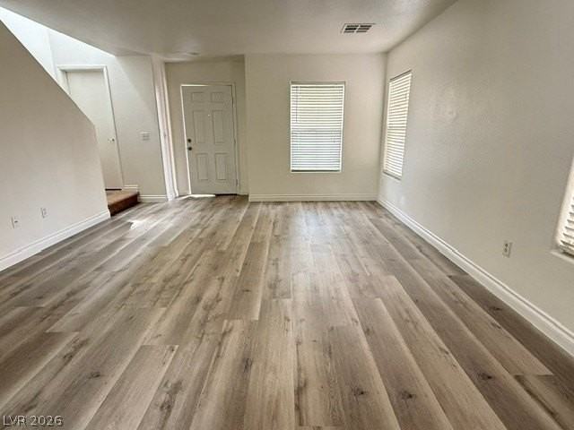 8012 Dutch Villas St - Photo 4 of 18