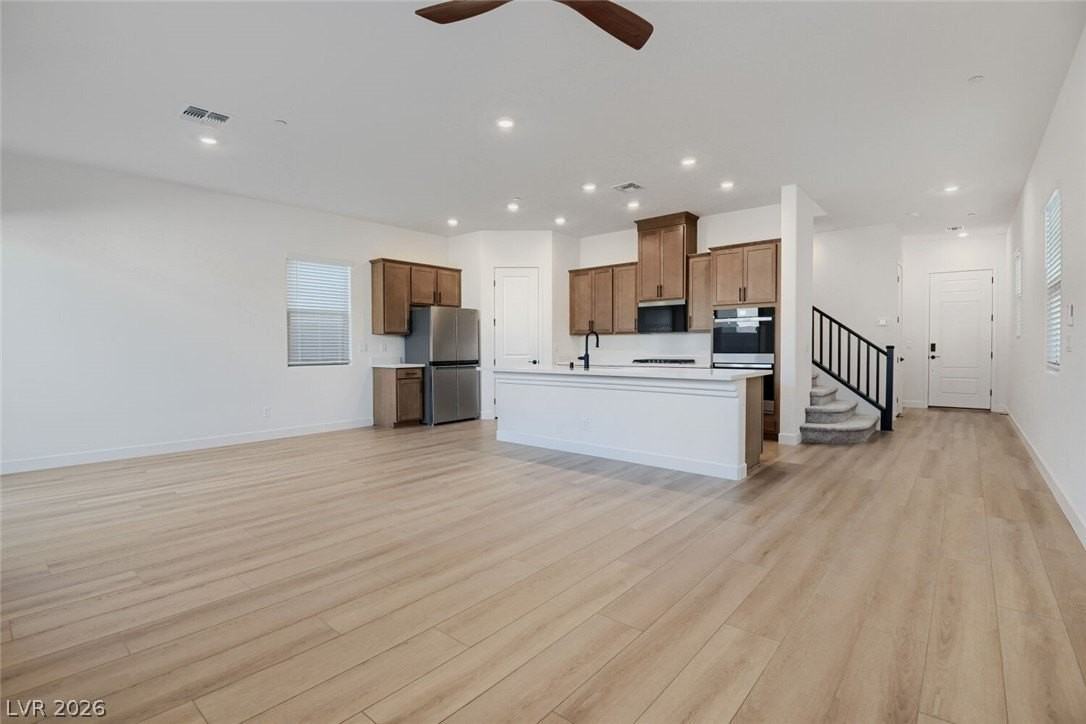 102 Cinder Cone Ln - Photo 2 of 21