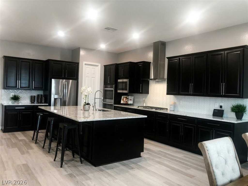 10077 Mountain Foothills Ave - Photo 5 of 17
