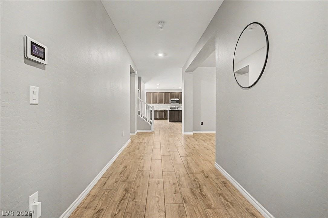 3935 Henny Ave - Photo 5 of 43
