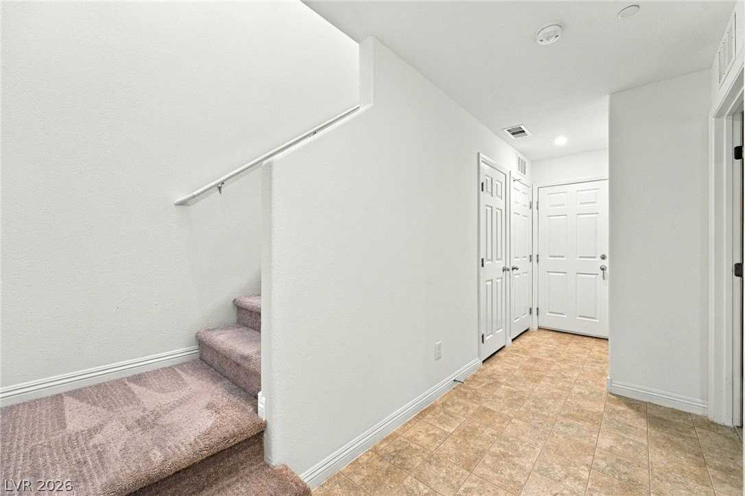 4475 Dover Straight St - Photo 4 of 25