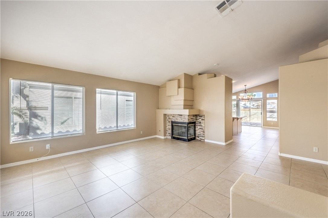 4606 Ashington St - Photo 4 of 26