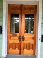 featured image of 94 High St #2