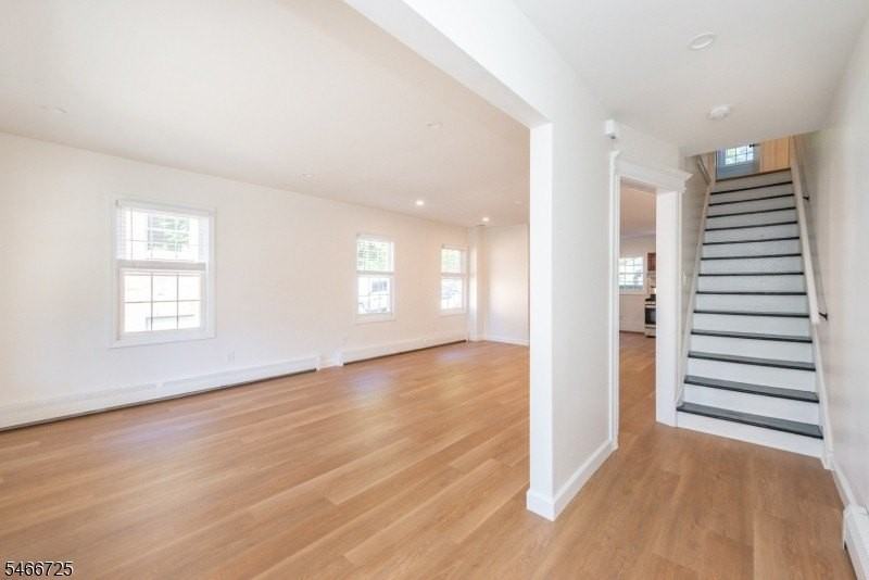 160 Bloomfield Ave #A - Photo 3 of 25