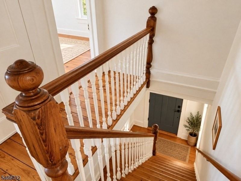 14 Village Rd - Photo 5 of 11