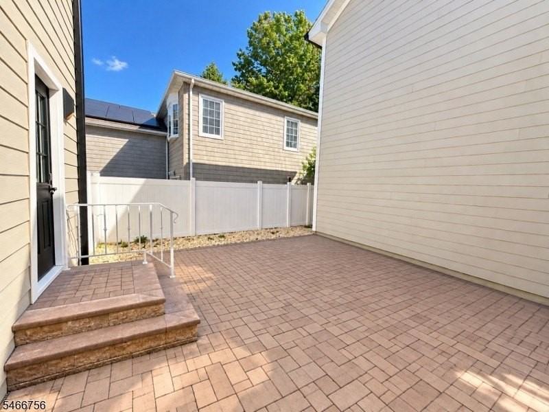 26 Bloomingdale Ave #1 - Photo 7 of 10