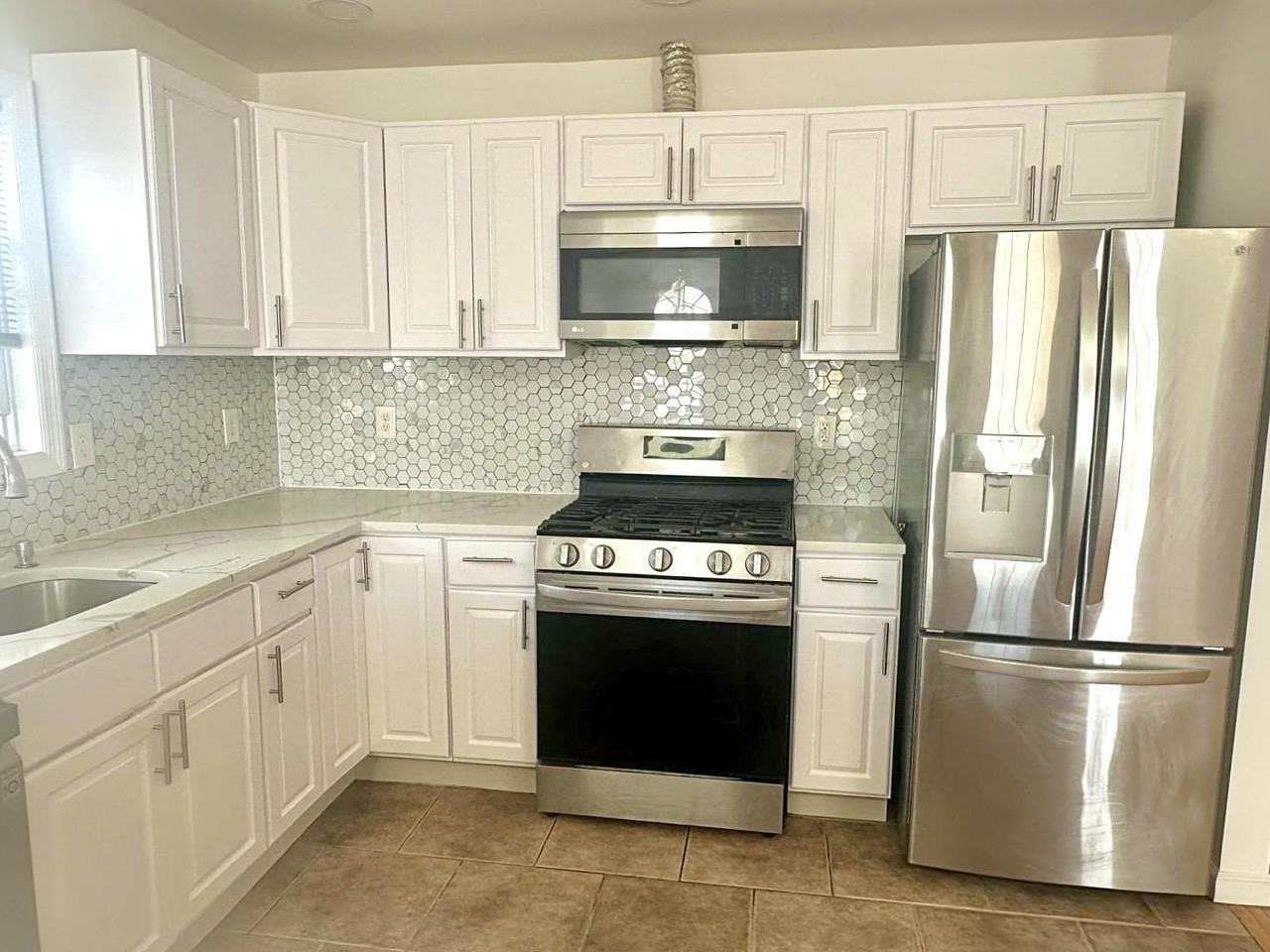 71 Logan Ave #2 - Photo 3 of 11