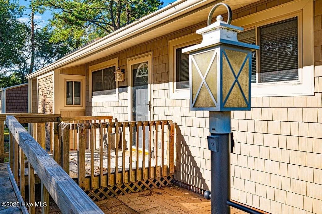 1 Quarterdeck Townes - Photo 4 of 25
