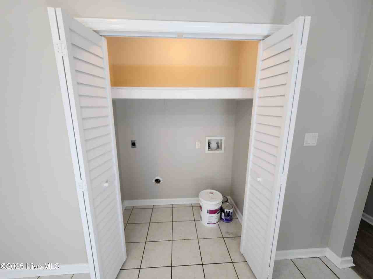 103 Hampton Ct - Photo 7 of 19