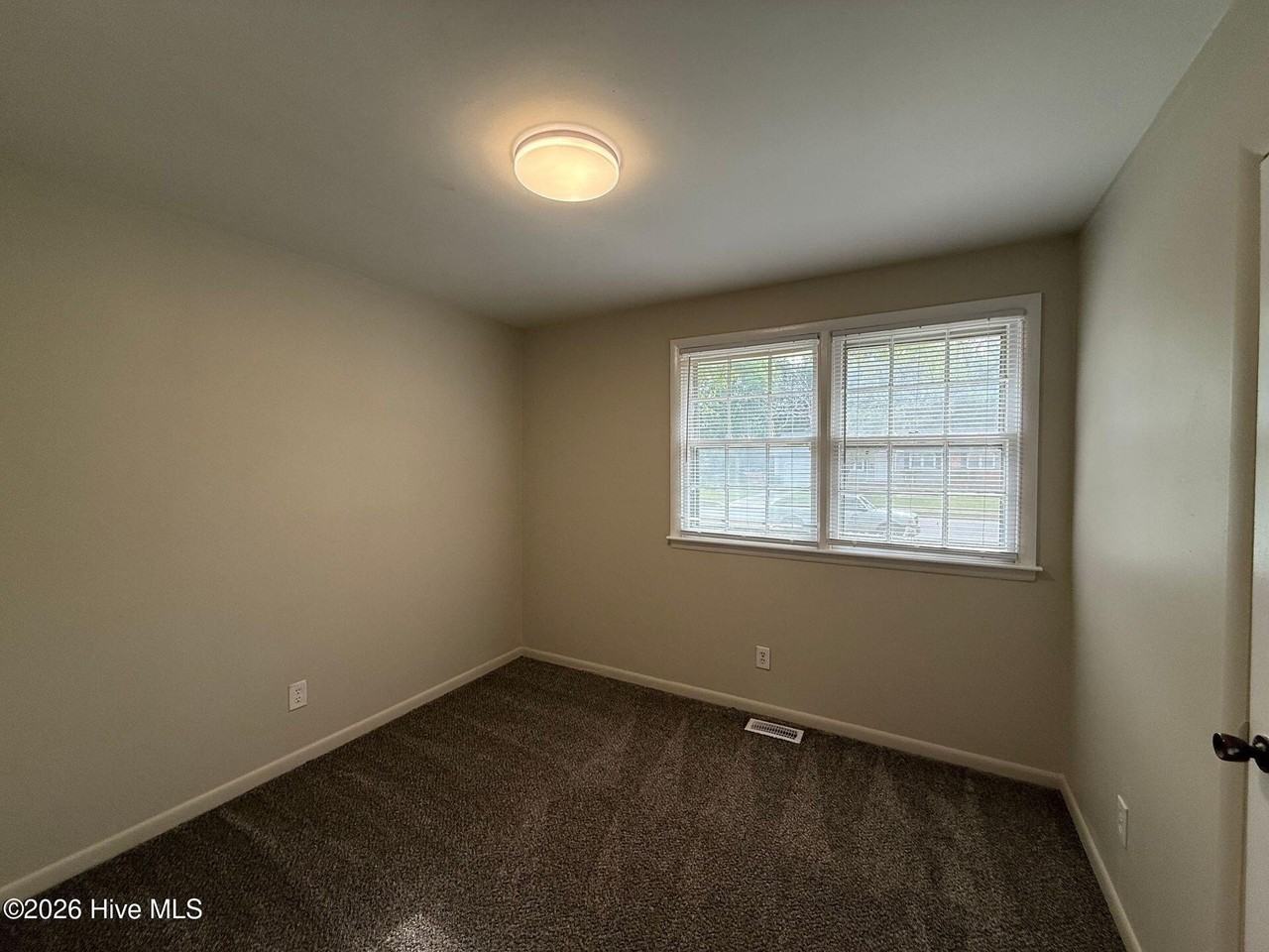 1039 Decatur Rd - Photo 6 of 12