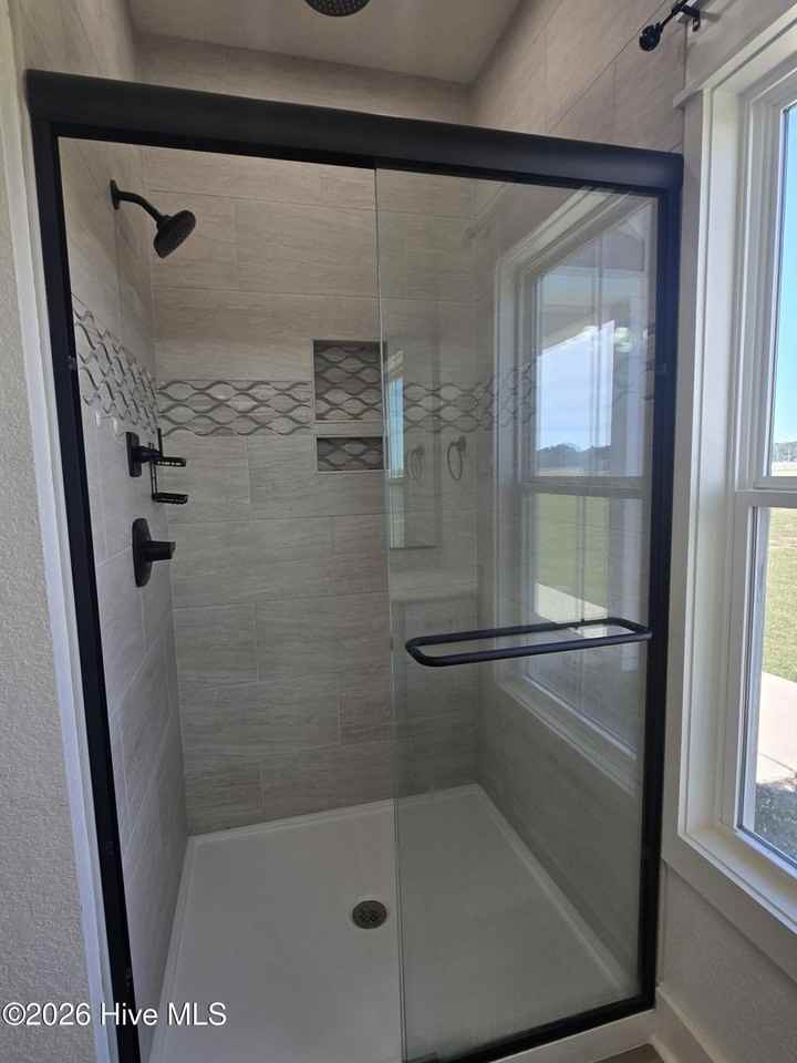 477 N Trotman Rd - Photo 7 of 15